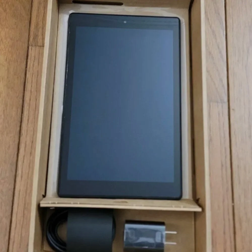 Amazon Kindle Fire HD 10 Tablet 32GB Blue 7th Gen 2017 Alexa eReader BLUE (new)